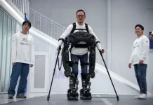 শারীরিকভাবে অক্ষম ব্যক্তিদের চলাচলে রোবট বানালো দক্ষিণ কোরিয়া