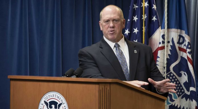 সন্ত্রাসী কার্যক্রম নির্মূলে জনপ্রতিনিধিদের উদ্যোগ জরুরি: হোম্যান