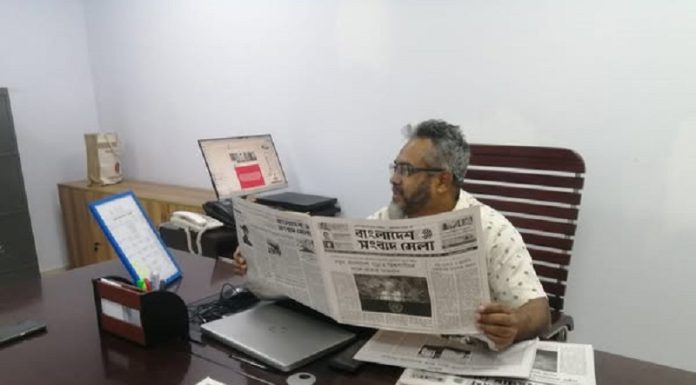 দলান্ধ না। আমাদেরকে হতে হবে দেশান্ধ।