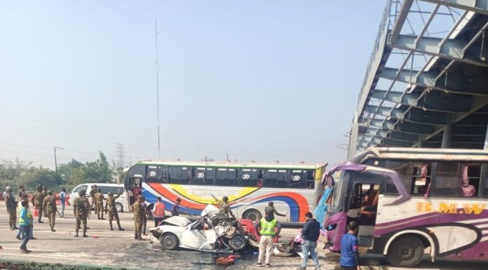 মাওয়া টোলপ্লাজায় নিহত বেড়ে ৬: অভিযুক্ত বাসচালক গ্রেফতার