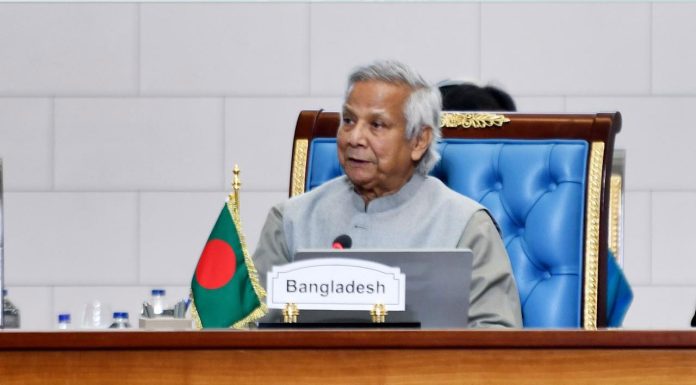 গাজায় ইসরাইলি বর্বরতা বন্ধে সম্মিলিত পদক্ষেপ নিতে বললেন ড. ইউনূস