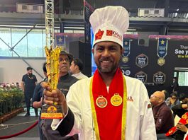 ভারতের ‘কিং শেফ’ অ্যাওয়ার্ড পেলেন খলিলুর রহমান