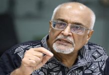 গত ১৫ বছরে দেশে বিদেশী বিনিয়োগ বাড়েনি : দেবপ্রিয় ভট্টাচার্য