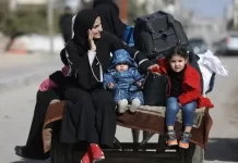 গাজায় বহুল প্রতীক্ষিত যুদ্ধবিরতি শুরু