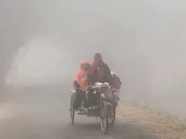 তীব্র শীতে দুর্ভোগে দেশবাসী