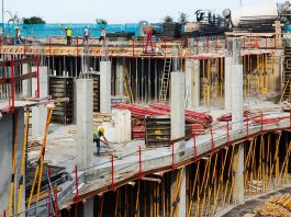 আর্থিক সংকটে পড়েছে আবাসন খাতের উদ্যোক্তারা