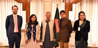 জাতীয় নির্বাচন সম্পূর্ণ অবাধ ও সুষ্ঠু হবে : ব্রিটিশ এমপিকে প্রধান উপদেষ্টা