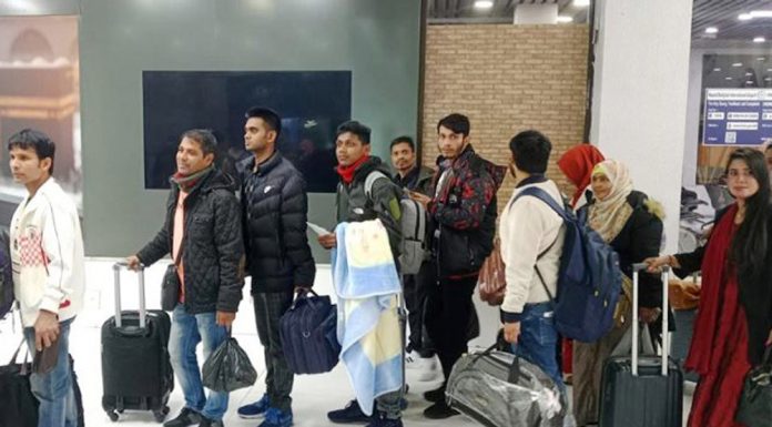 লেবানন থেকে আরও ফিরলেন ৫৭ প্রবাসী