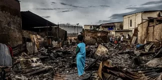 জাকার্তায় ৫০০ ঘরবাড়ি অগ্নিকাণ্ডে পুড়ে ছাই