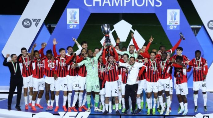 সুপার কাপ শিরোপা জিতেছে এসি মিলান