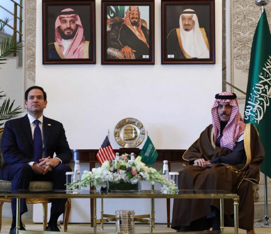 সৌদি আরবে আমেরিকা ও রাশিয়ার শীর্ষ কর্মকর্তাদের বৈঠক মঙ্গলবার