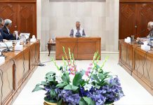 ঘুরে দাঁড়িয়েছে ভঙ্গুর অর্থনীতি, কমেছে মূল্যস্ফীতি