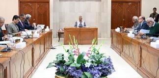 ঘুরে দাঁড়িয়েছে ভঙ্গুর অর্থনীতি, কমেছে মূল্যস্ফীতি