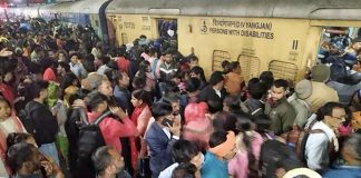 নয়াদিল্লিতে পদদলিত হয়ে ১৮ জনের মৃত্যু