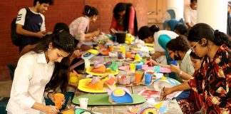 চারুকলায় বৈশাখী শোভাযাত্রার বর্ণাঢ্য প্রস্তুতি, প্রতিপাদ্য ‘নববর্ষের ঐকতান’