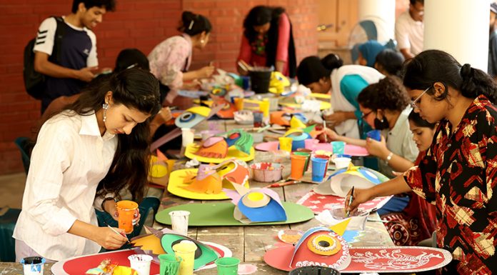 চারুকলায় বৈশাখী শোভাযাত্রার বর্ণাঢ্য প্রস্তুতি, প্রতিপাদ্য ‘নববর্ষের ঐকতান’