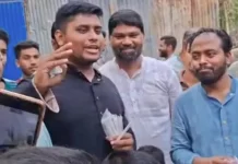 লোডশেডিংয়ের প্রতিবাদে দেবীদ্বারে হাসনাত আবদুল্লাহর মোমবাতি কর্মসূচি