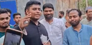 লোডশেডিংয়ের প্রতিবাদে দেবীদ্বারে হাসনাত আবদুল্লাহর মোমবাতি কর্মসূচি