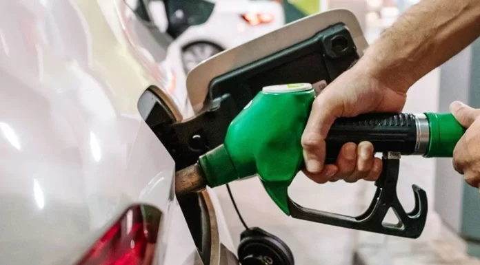 মে মাসে অপরিবর্তিত থাকবে জ্বালানি তেলের দাম