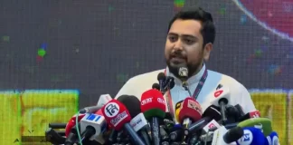সীমান্তে কাঁটাতার দিয়ে বন্ধুত্ব গড়ে ওঠে না: নাহিদ ইসলাম