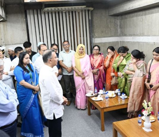 সংসদ ভবনে ‘মায়ের ডাক’-এর সঙ্গে সাক্ষাৎ করলেন প্রধানমন্ত্রী
